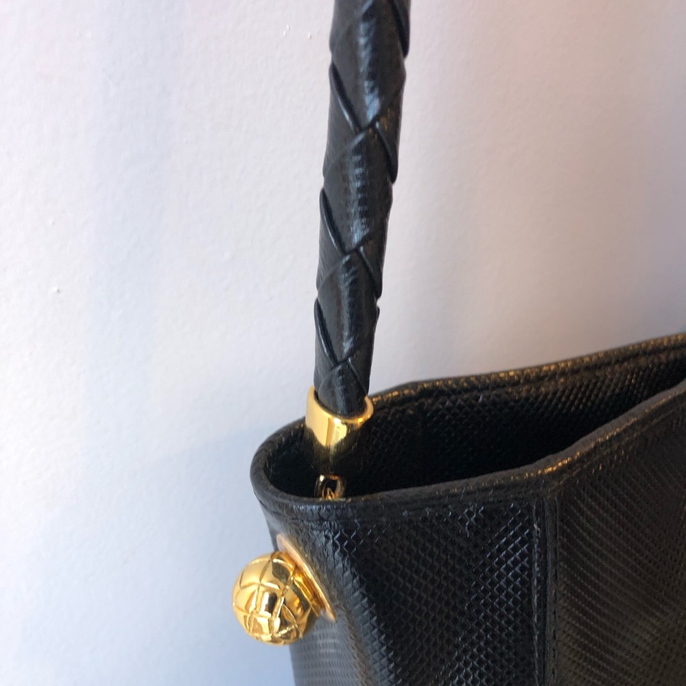 Bottega Veneta Black Bucket Shoulder Bag - Picture 2 of 15